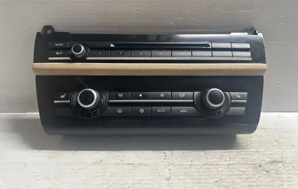 BMW 5 F10 F11 Climate control unit 9241243 C789082 61991231