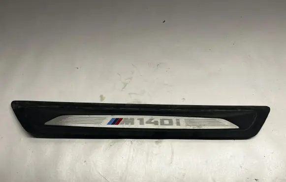 BMW 1 F20 F21 Front sill trim cover 8067080 806708001