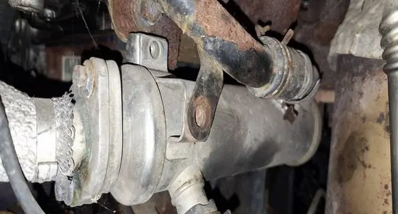 Jaguar X-Type EGR valve cooler