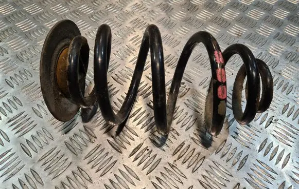 Volkswagen PASSAT B5 Rear coil spring