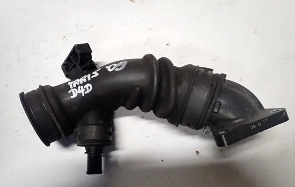 Toyota Yaris Intercooler hose/pipe