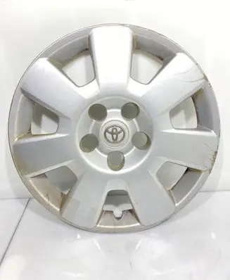 Toyota Verso R16 wheel hub/cap/trim 426020F010
