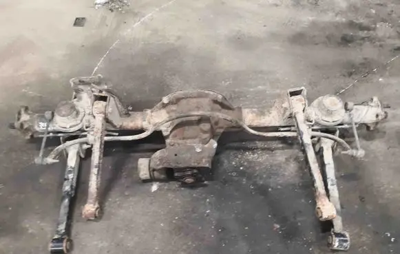 Jeep Grand Cherokee (WK) Rear axle beam 5135772AC