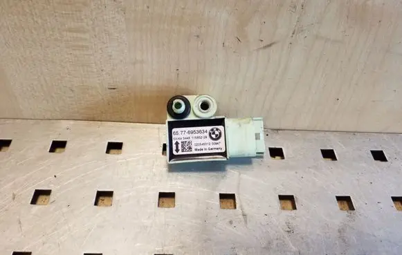 BMW 5 E60 E61 Airbag deployment crash/impact sensor 65776953634 5WK43448 11585229