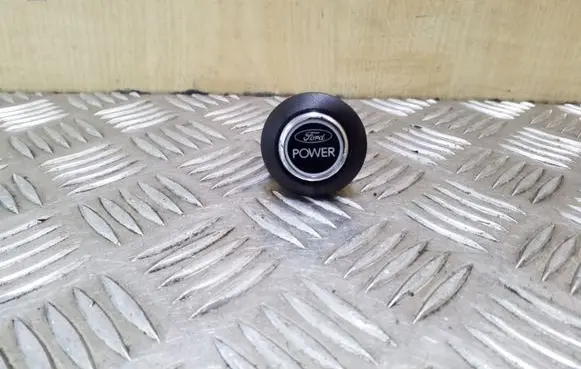 Ford Focus Engine start stop button switch AM5T11572