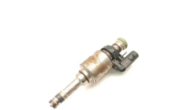 Ford C-MAX II Fuel injector DM5G-9F593-AA