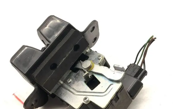 KIA Venga Tailgate exterior lock 812301H000