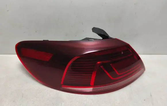Volkswagen PASSAT CC Rear/tail lights 3C8945207T