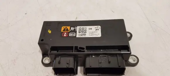 Opel Mokka Airbag control unit/module 13592886