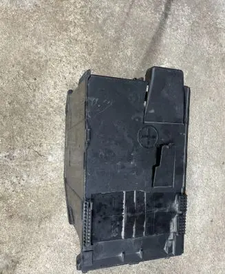 Peugeot 3008 I Battery box tray cover/lid 9663615580