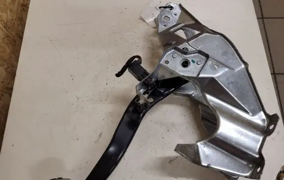 Clutch pedal