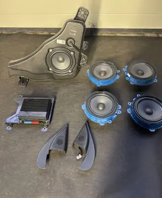 Hyundai Tucson IV NX4 Audio system kit 