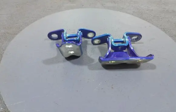 Hyundai i20 (PB PBT) Front door hinge set 