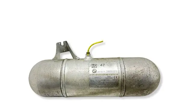 BMW 7 G11 G12 Air suspension tank/reservoir 6861937 15B2590AC 160915
