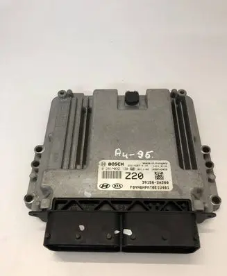 KIA Venga Engine control unit/module 391502A200 0281032130 EDC17C57