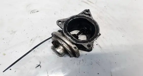 Audi A6 S6 C6 4F EGR valve 038131501AF