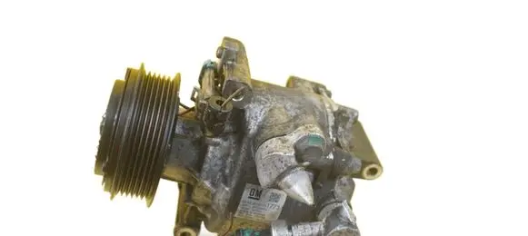 Opel Mokka Air conditioning (A/C) compressor (pump) 95131773 B16DTH