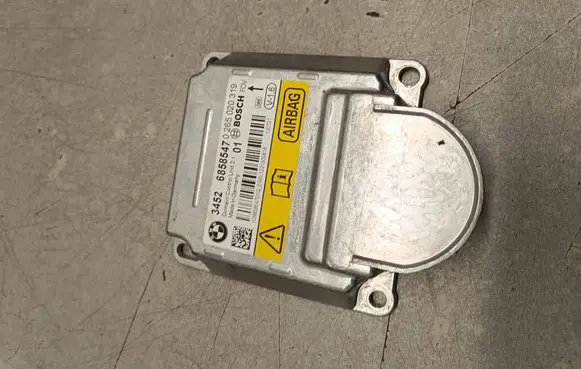 BMW X3 F25 Airbag control unit/module 6858547