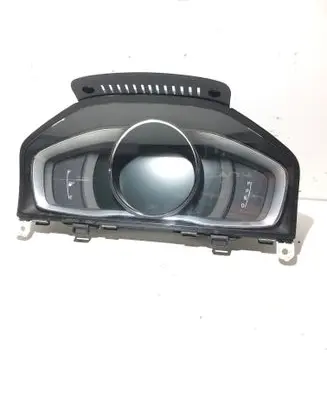 Speedometer (instrument cluster)