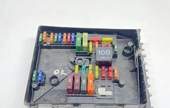 Volkswagen Golf Plus Fuse module 017183071 1K0937125A 01718307
