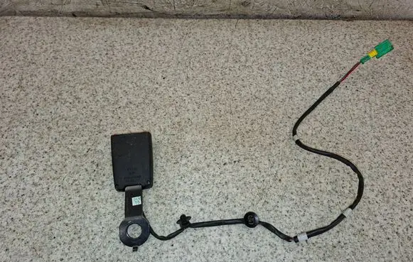 Dacia Duster Front seatbelt buckle 878161836R