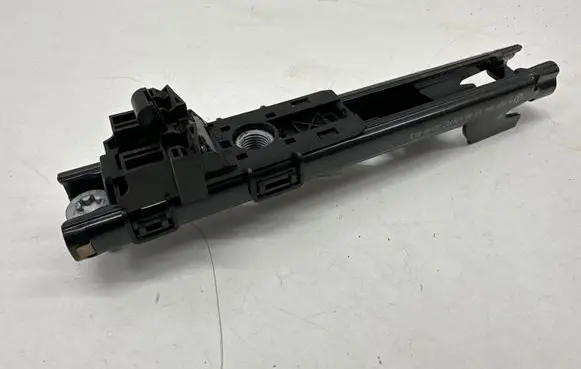 Mercedes-Benz C W205 Seat belt adjustment rail A0008600388