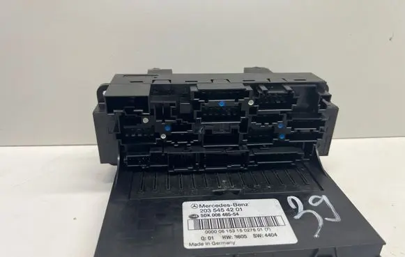 Mercedes-Benz C W203 Comfort/convenience module 2035454201 5DK00848554