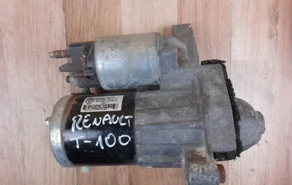 Renault Megane IV Starter motor 233006662R M000TD2571