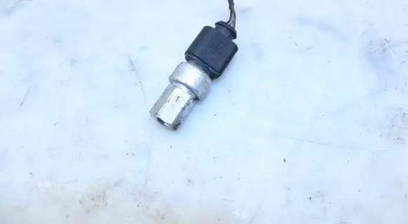 Volkswagen Polo V 6R Air conditioning (A/C) pressure sensor 1J0973703