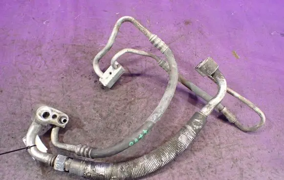 Opel Meriva A Air conditioning (A/C) pipe/hose 