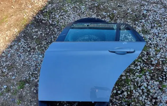 Rear door