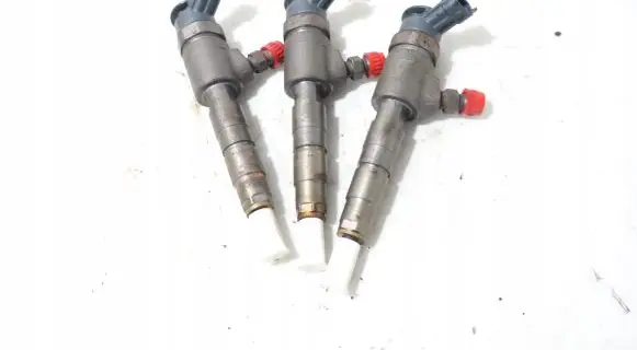 Ford Transit Courier Fuel injector 0445110469