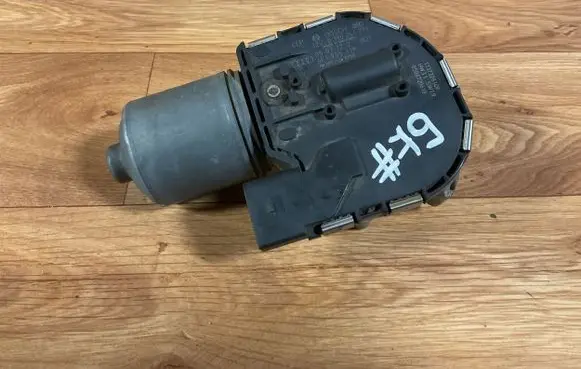 Audi A6 S6 C6 4F Wiper motor 4F1955119 0390241771 0503221