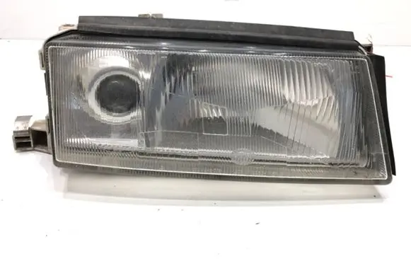 Skoda Octavia Mk1 (1U) Headlight/headlamp