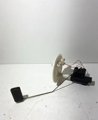 Volvo V70 Fuel level sensor 38430