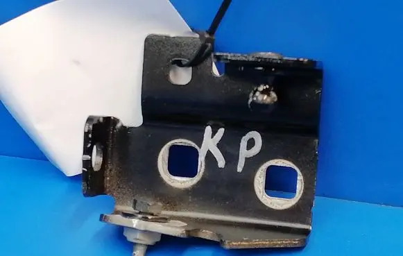Land Rover Evoque II Other engine bay part K8D216150AC
