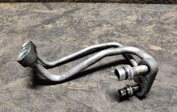 Infiniti Q70 Y51 Air conditioning (A/C) pipe/hose