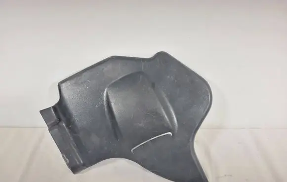 Volkswagen PASSAT B5 Air filter box cover 4B0133849A
