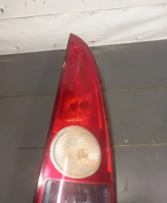 Renault Espace IV Tail light bulb cover holder 89023832