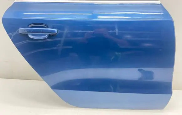 Audi A5 8T 8F Rear door