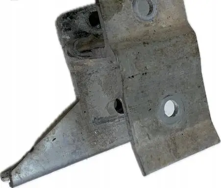 BMW 4 F32 F33 Radiator mount bracket 7245795