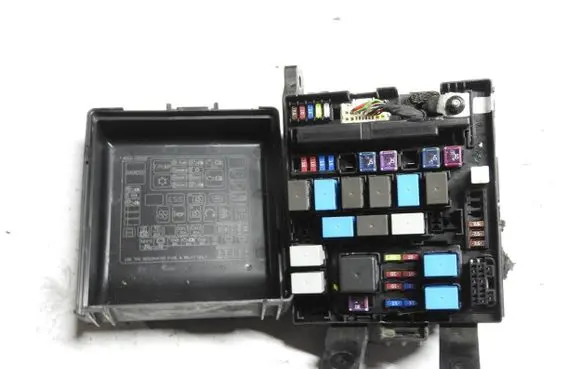 Hyundai ix35 Fuse box set 91941-2S050 91443-2Y060 91950-2S010
