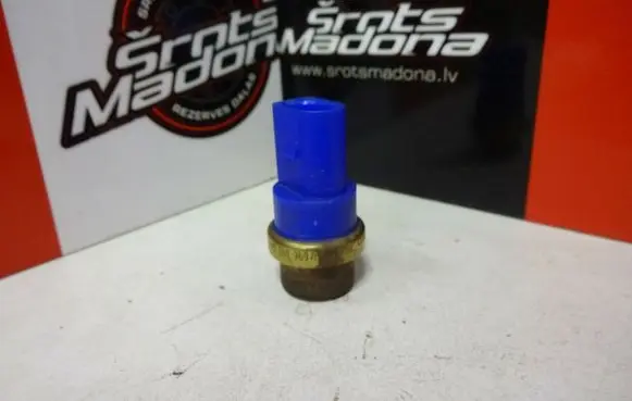 Seat Alhambra (Mk1) Coolant temperature sensor 7M3919369A