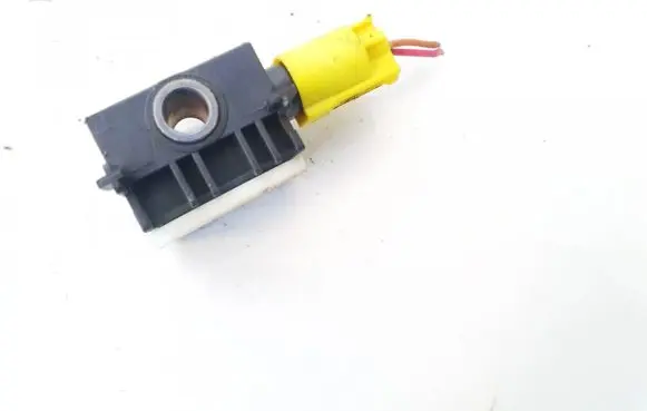 Mercedes-Benz ML W164 Airbag deployment crash/impact sensor 0038202826 270607