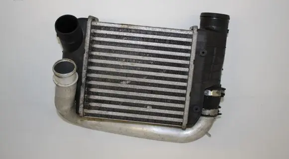 Audi A6 S6 C6 4F Intercooler radiator 4F0145805E