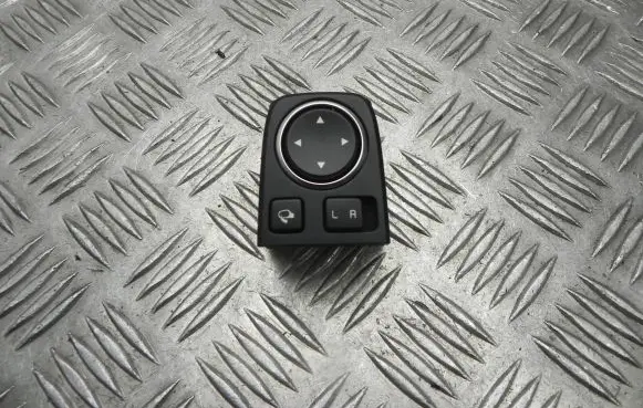 KIA Pro Cee'd III Electric window control switch 93530J7000