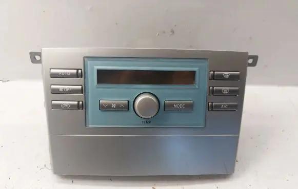 Toyota Corolla Verso AR10 Climate control unit 559020F010 559000F030