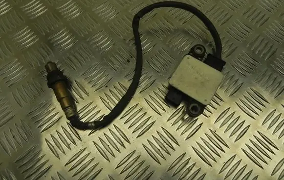 Mercedes-Benz Sprinter W907 W910 Lambda probe sensor A0009050608