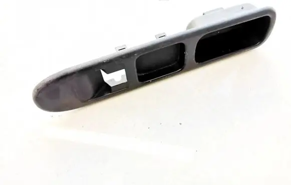 Peugeot 307 Front door window switch trim 532625 5326-25