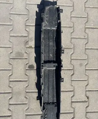 Jeep Compass Intercooler air guide/duct channel 68466194AA B309